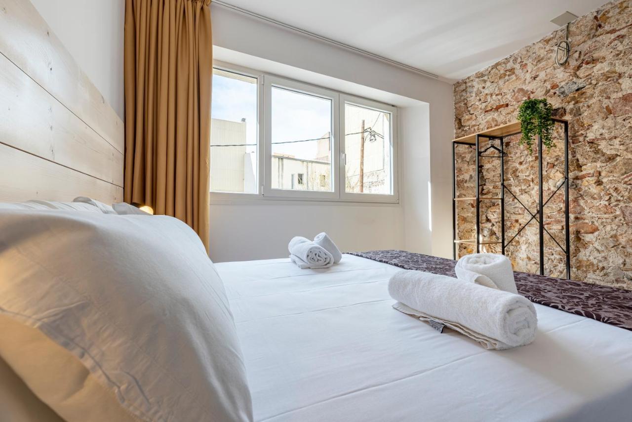 Stone Wall Apartment En Barri Port Maritim Тарагона Екстериор снимка