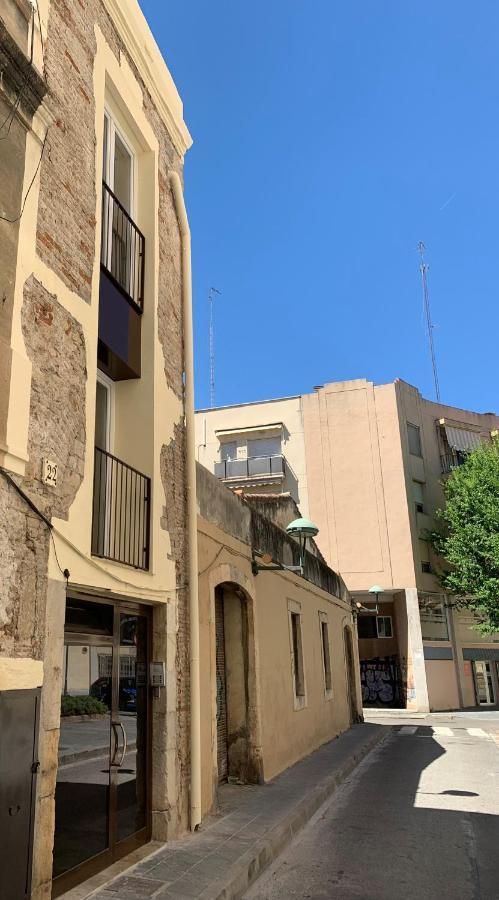 Stone Wall Apartment En Barri Port Maritim Тарагона Екстериор снимка